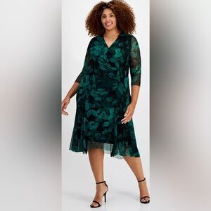 Plus Size Surplice-Neck Chiffon Sheath Dress Color: Emerald 14w
